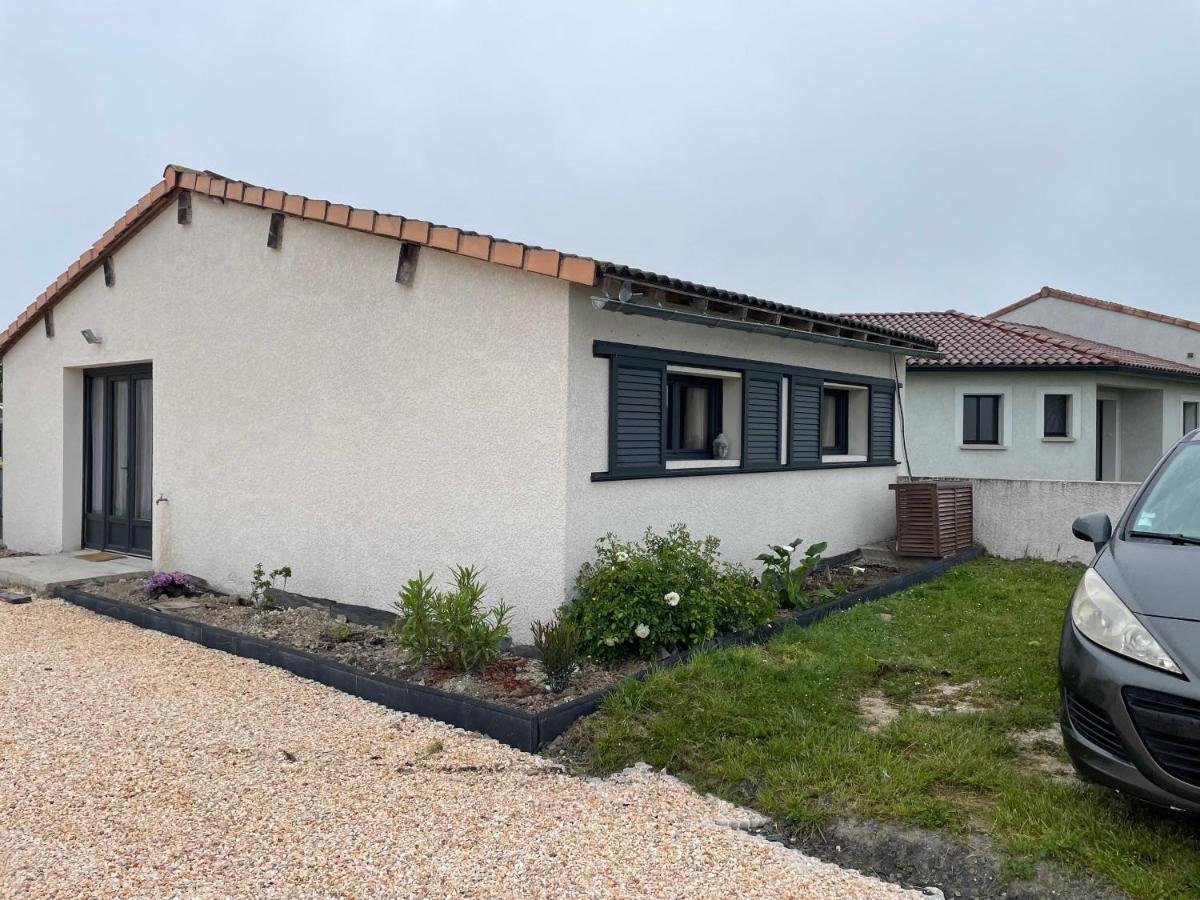 Petite Maison En Pleine Campagne Labastide-Gabausse Ngoại thất bức ảnh